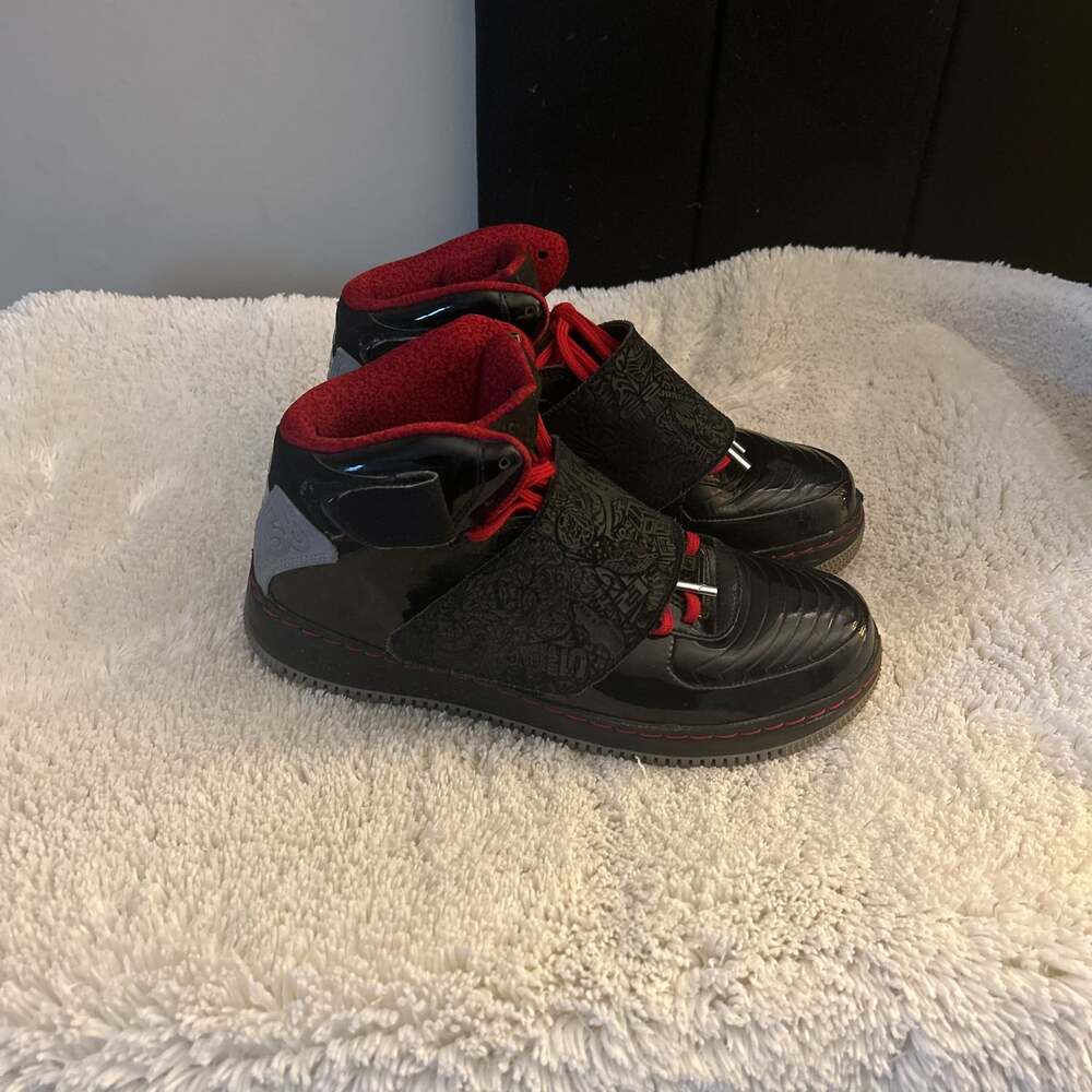 Nike Air Jordan XX 20 Retro 'Stealth' Black Varsity Red Sneakers